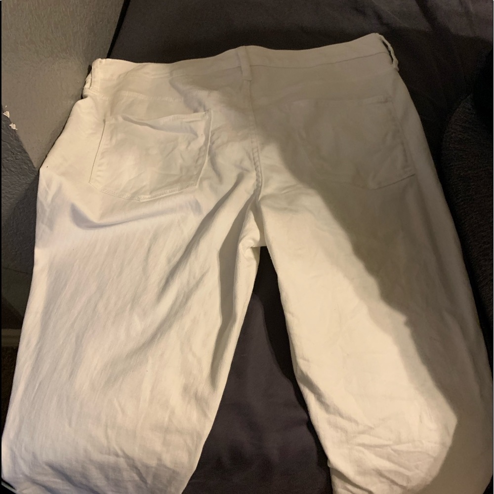 Jeans - Picture 2 of 3